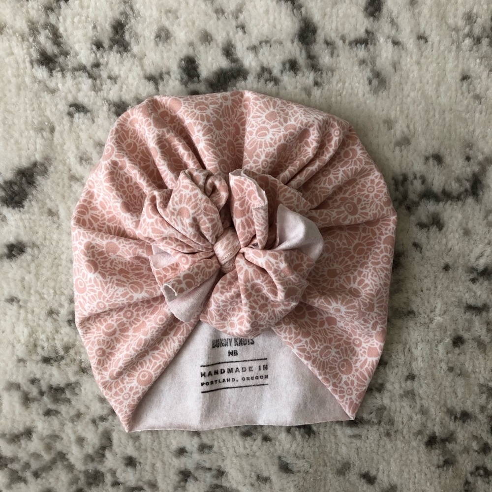 Bunny Knots Raga Matilda